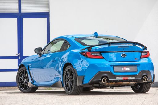 79141-imgl1321-web-lr