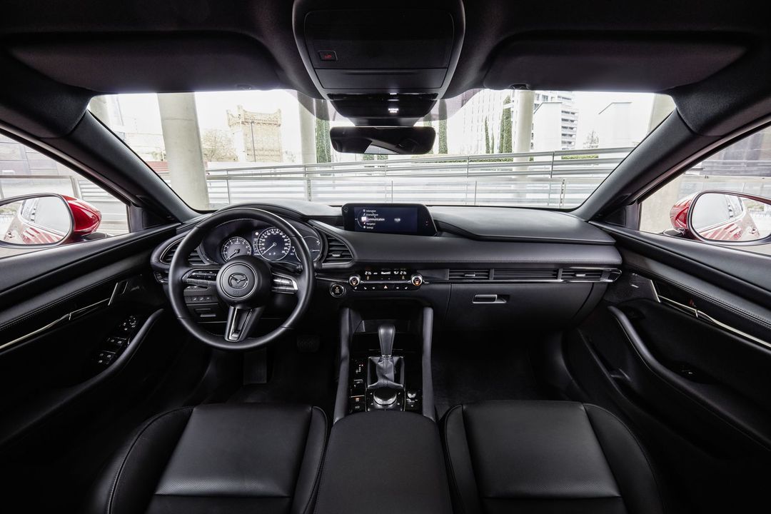 2022_mazda3_spain_int_01_highres