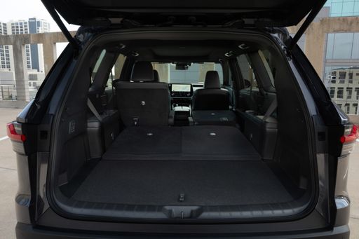 2025_Lexus_TX_350_Premium_024_RESIZED-1500x1000