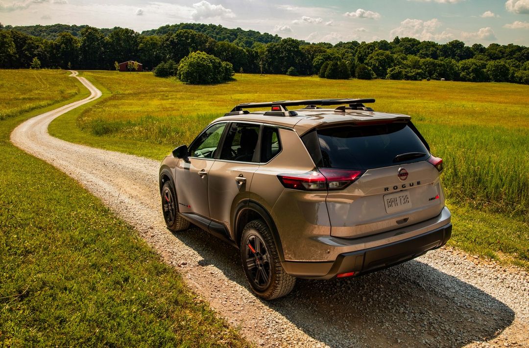 2025 Nissan Rogue Rock Creek edition-39